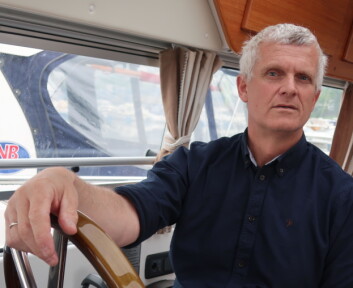 TESTER: Ole Paulsen er en erfaren båtbruker med fartstid fra Tjøme Radio. Nå jobber han for Seatronic hvor butikkens produkter blir testet ut i hans Saga 315. TESTER: Ole Paulsen er en erfaren båtbruker med fartstid fra Tjøme Radio. Nå jobber han for Seatronic hvor butikkens produkter blir testet ut i hans Saga 315.