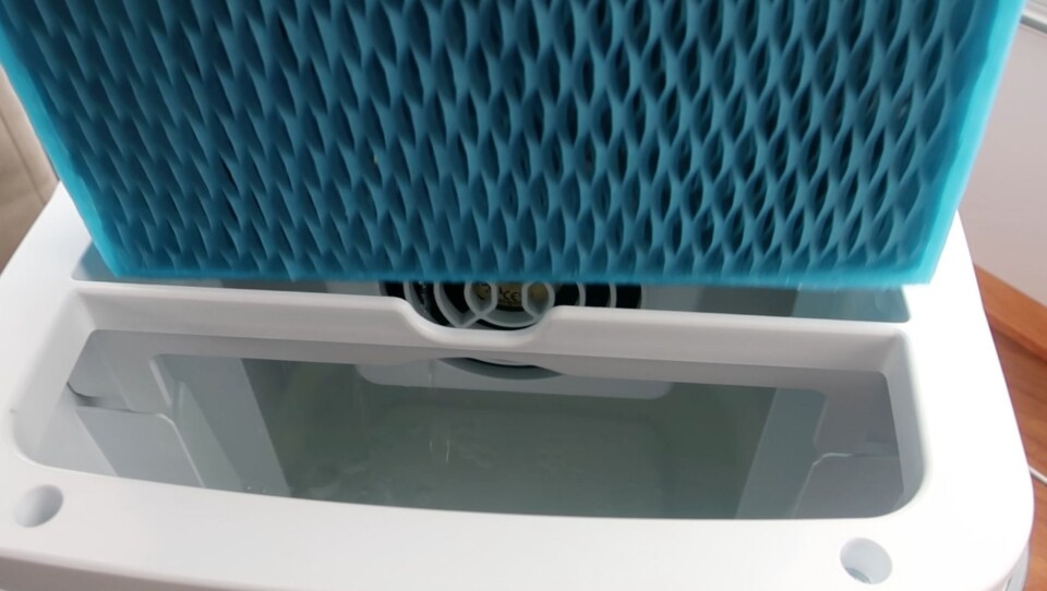FILTER: Totalcool fungerer ved at luft blir blåst gjennom et vått filter, og fordampingen senker temperaturen.