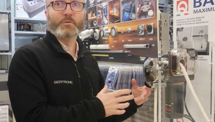 EKSPERT: Lars Jørgen Kopperud hos Seatronic har levert mange ankervinsjer til kunder. EKSPERT: Lars Jørgen Kopperud hos Seatronic har levert mange ankervinsjer til kunder.