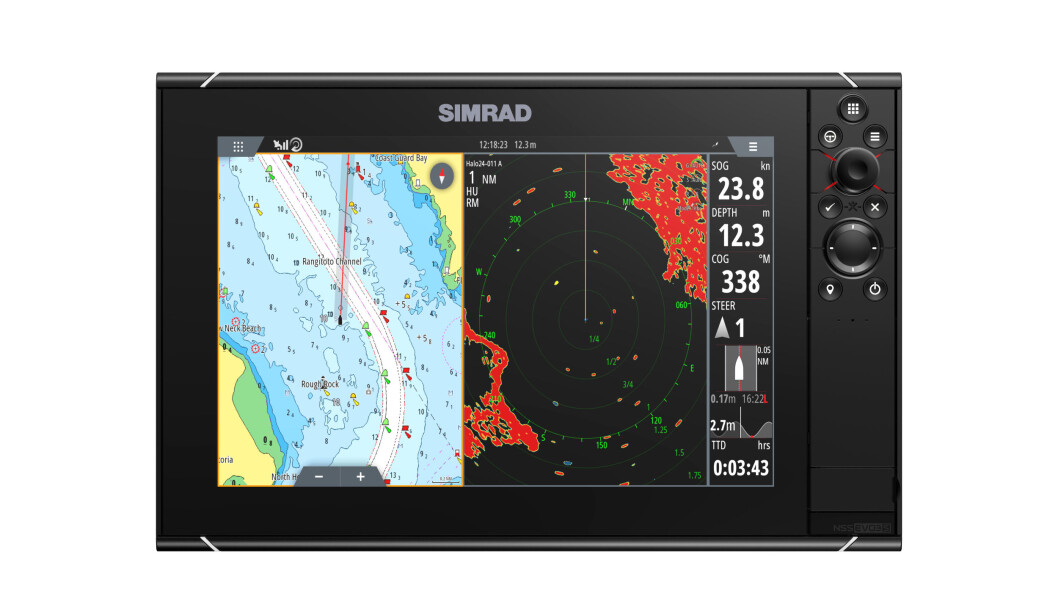 FUNKSJONELL MULTISKJERM: Simrad NSSevo3S. FUNKSJONELL MULTISKJERM: Simrad NSSevo3S.