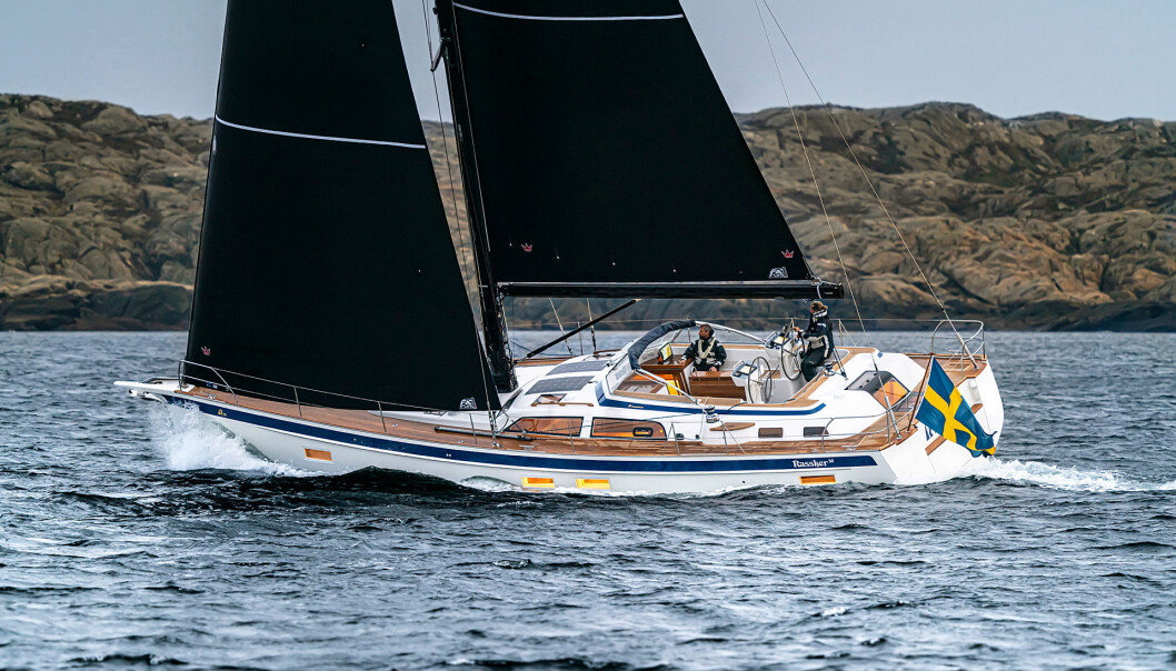NY: Hallberg-Rassy 50 prøveseilt av verftet i desember. NY: Hallberg-Rassy 50 prøveseilt av verftet i desember.
