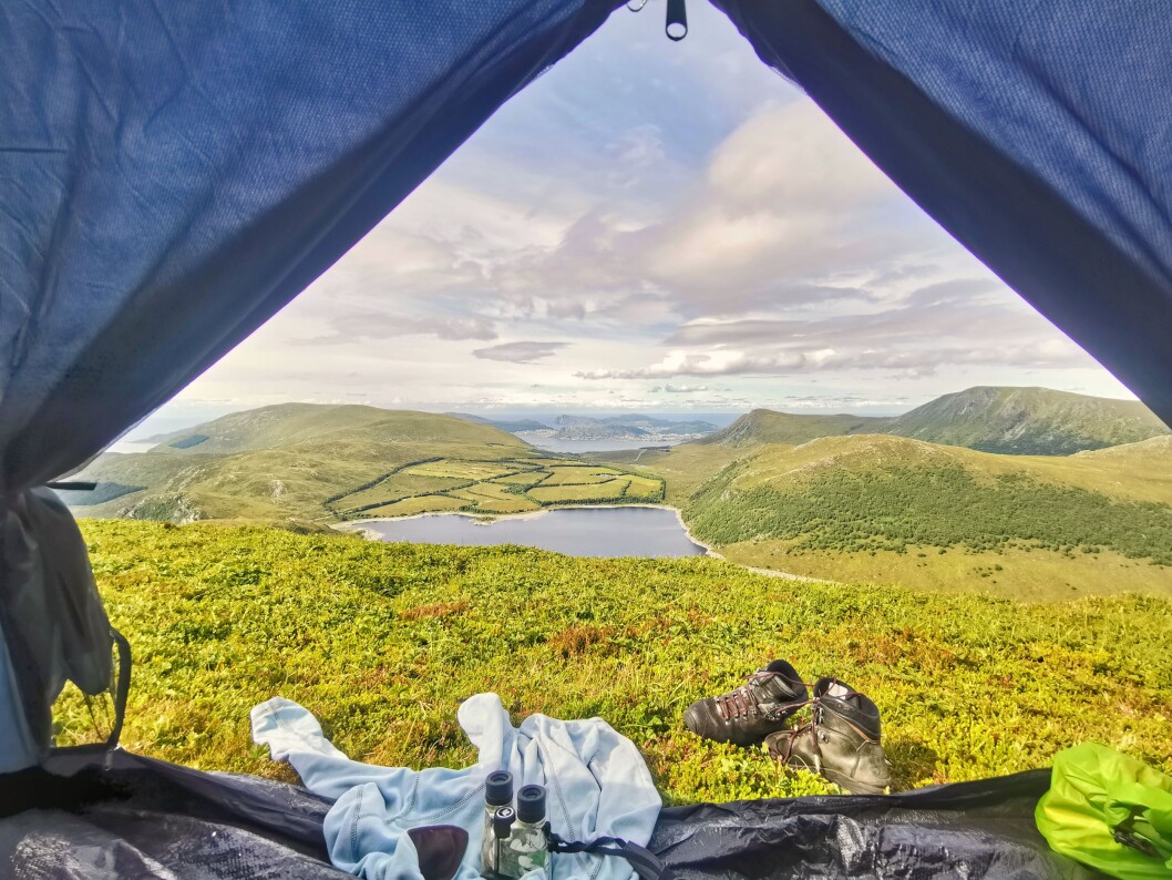 TA BEINA FATT: Velger du fjellet kan du våkne opp til denne utsikten. Foto: Gunn-Lise Voldsund. TA BEINA FATT: Velger du fjellet kan du våkne opp til denne utsikten. Foto: Gunn-Lise Voldsund.