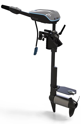 GODT UTSTYRT: Motoren på 17 – 18,5 kg er høydejusterbar for forskjellige båttyper. Det er en enkel tilt løsning, kavitasjons plate for optimale arbeidsforhold for propell, LED lys for bedre synlighet på kveldstid, dødmannsknapp, vanntett konnektor med mer. GODT UTSTYRT: Motoren på 17 – 18,5 kg er høydejusterbar for forskjellige båttyper. Det er en enkel tilt løsning, kavitasjons plate for optimale arbeidsforhold for propell, LED lys for bedre synlighet på kveldstid, dødmannsknapp, vanntett konnektor med mer.