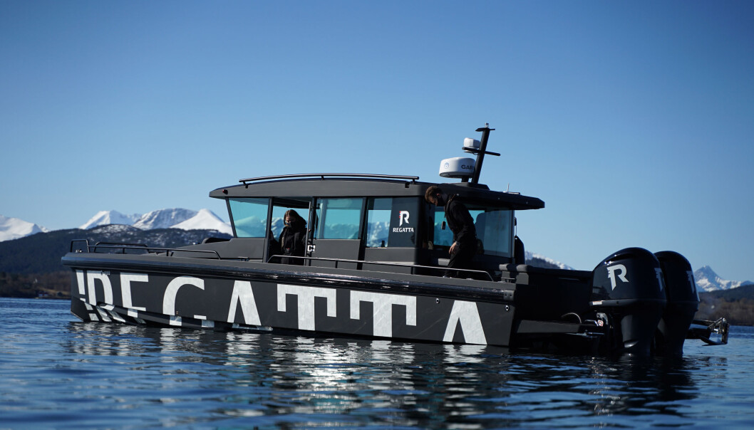 SJEKK VESTEN: I sommer vil «Regattabåten» gi deg anledning til å sjekke vesten din. SJEKK VESTEN: I sommer vil «Regattabåten» gi deg anledning til å sjekke vesten din.