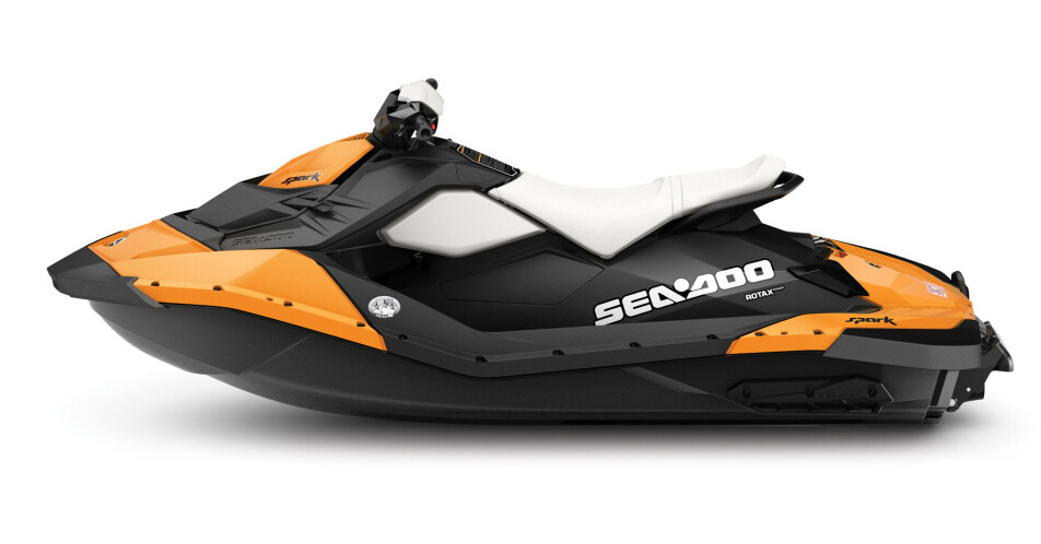 FARGERIKE: Sea Doo vannscootere fåes i en rekke freshe farger, design din egen på www.sea-doo.com